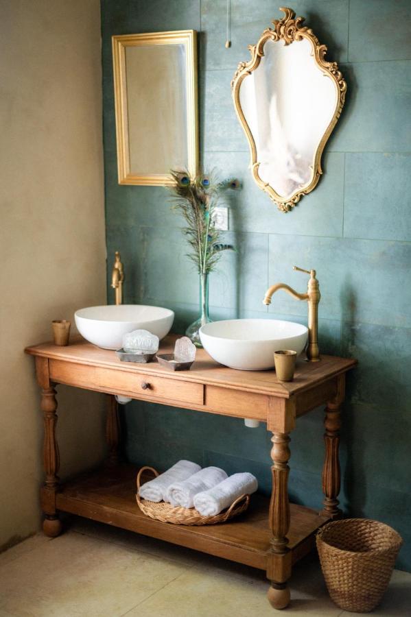 Chambres D'Hotes B&B - Chateau De Sienne Proche Avignon Orange Piscine Riviere Chusclan Luaran gambar