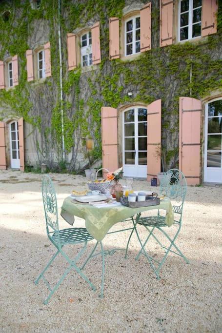Chambres D'Hotes B&B - Chateau De Sienne Proche Avignon Orange Piscine Riviere Chusclan Luaran gambar
